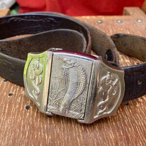 18-(VB&B) Vintage. Collectors. Carroo. Cobra. Lighter. Belt and Buckle.